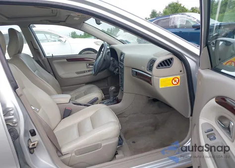 2003 Volvo V40 A z USA, uszkodzony, nr VIN YV1VW27543F006154